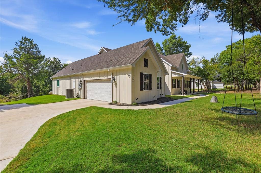 308 Constitution Court, Weatherford, TX 76088 308 Constitution Court, Weatherford, TX 76088