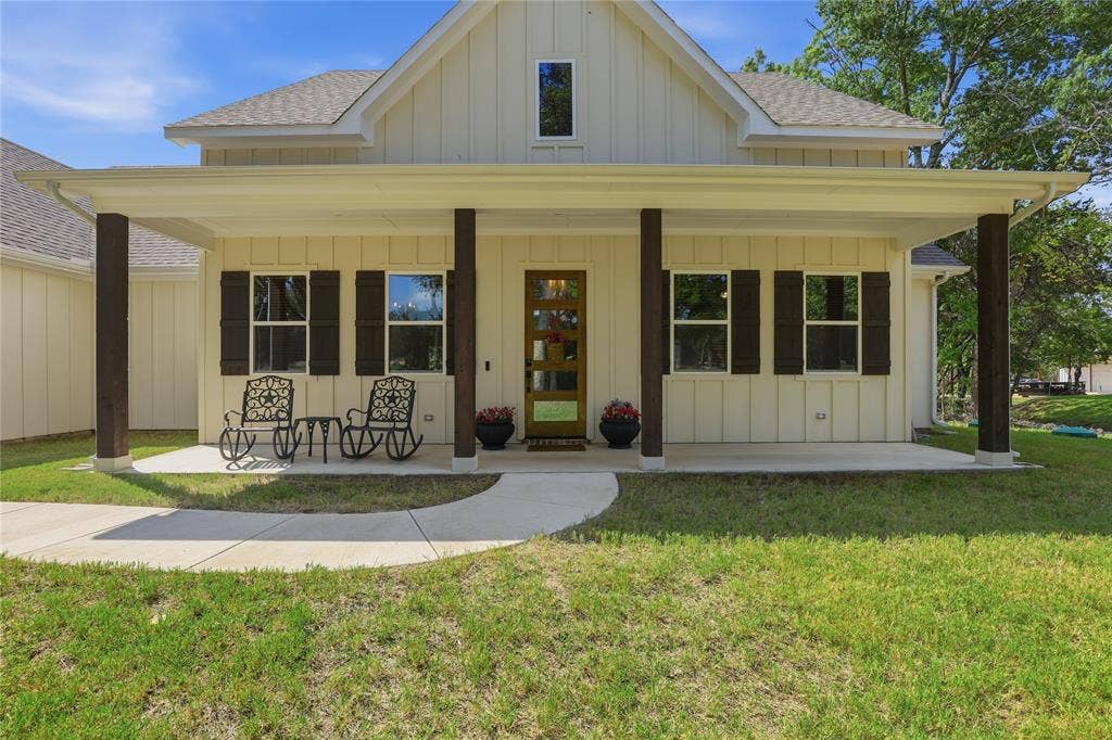 308 Constitution Court, Weatherford, TX 76088 308 Constitution Court, Weatherford, TX 76088