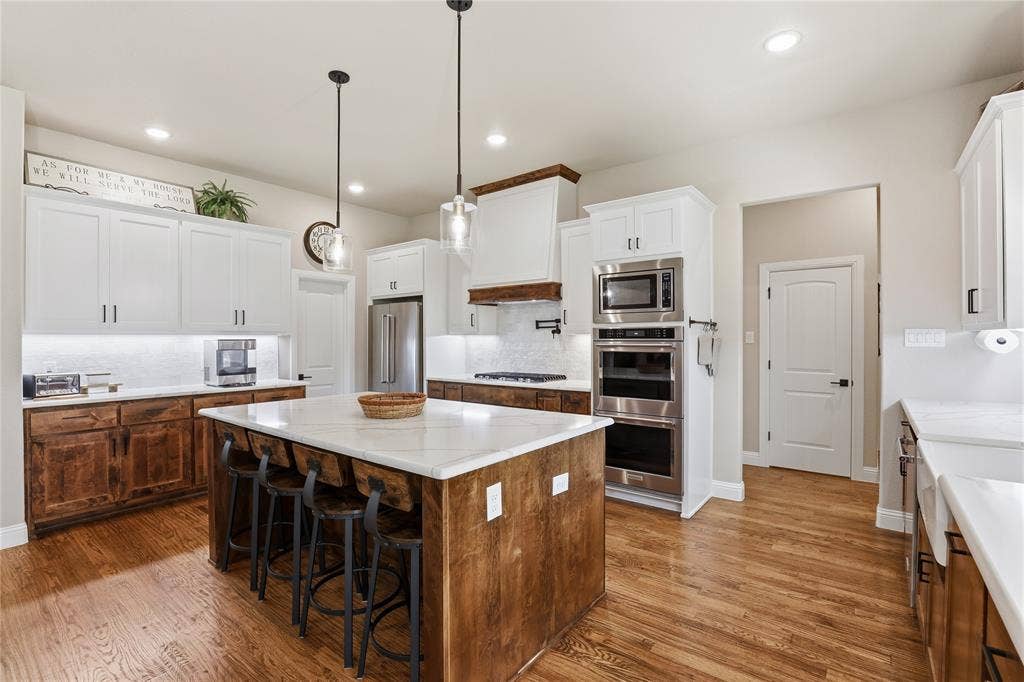 308 Constitution Court, Weatherford, TX 76088 308 Constitution Court, Weatherford, TX 76088