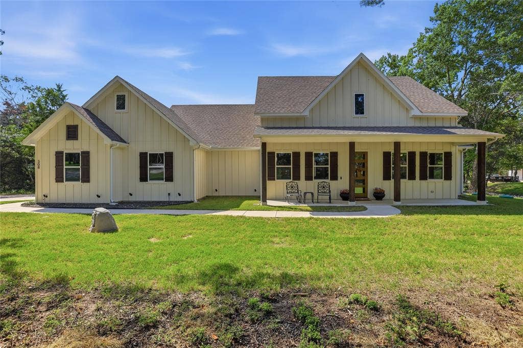 308 Constitution Court, Weatherford, TX 76088 308 Constitution Court, Weatherford, TX 76088