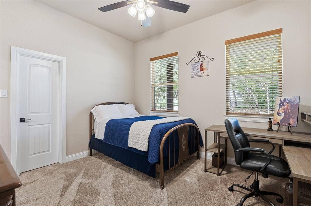 308 Constitution Court, Weatherford, TX 76088 308 Constitution Court, Weatherford, TX 76088