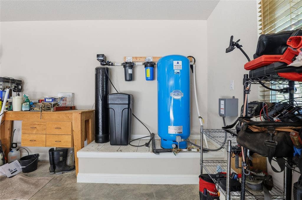 308 Constitution Court, Weatherford, TX 76088 308 Constitution Court, Weatherford, TX 76088