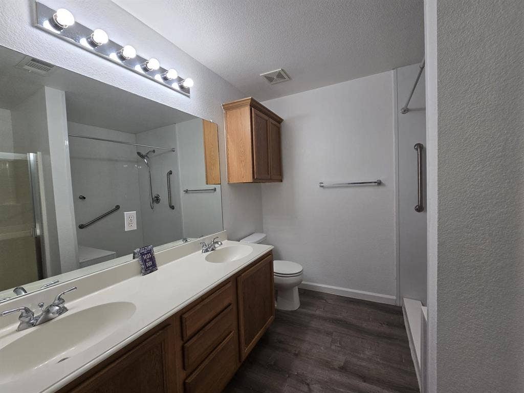 108 Cherokee Drive, Forney, TX 75126 108 Cherokee Drive, Forney, TX 75126