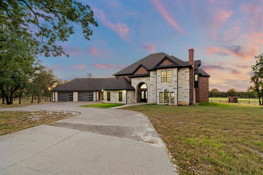 7225 Fm 3025, Stephenville, TX 76401