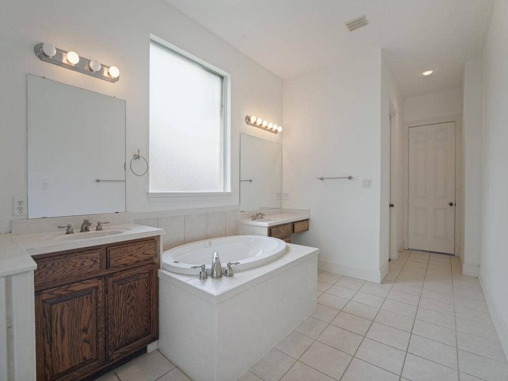 6409 Crestmoor Lane, Sachse, TX 75048 6409 Crestmoor Lane, Sachse, TX 75048