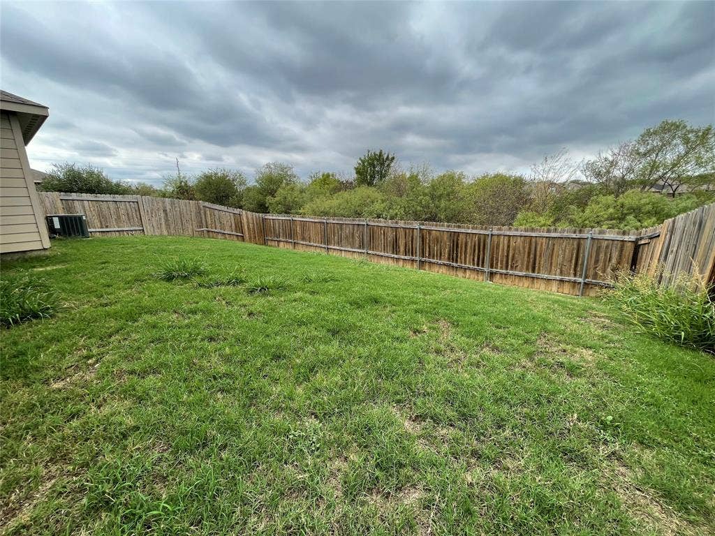 4609 Conley Lane, Denton, TX 76207 4609 Conley Lane, Denton, TX 76207
