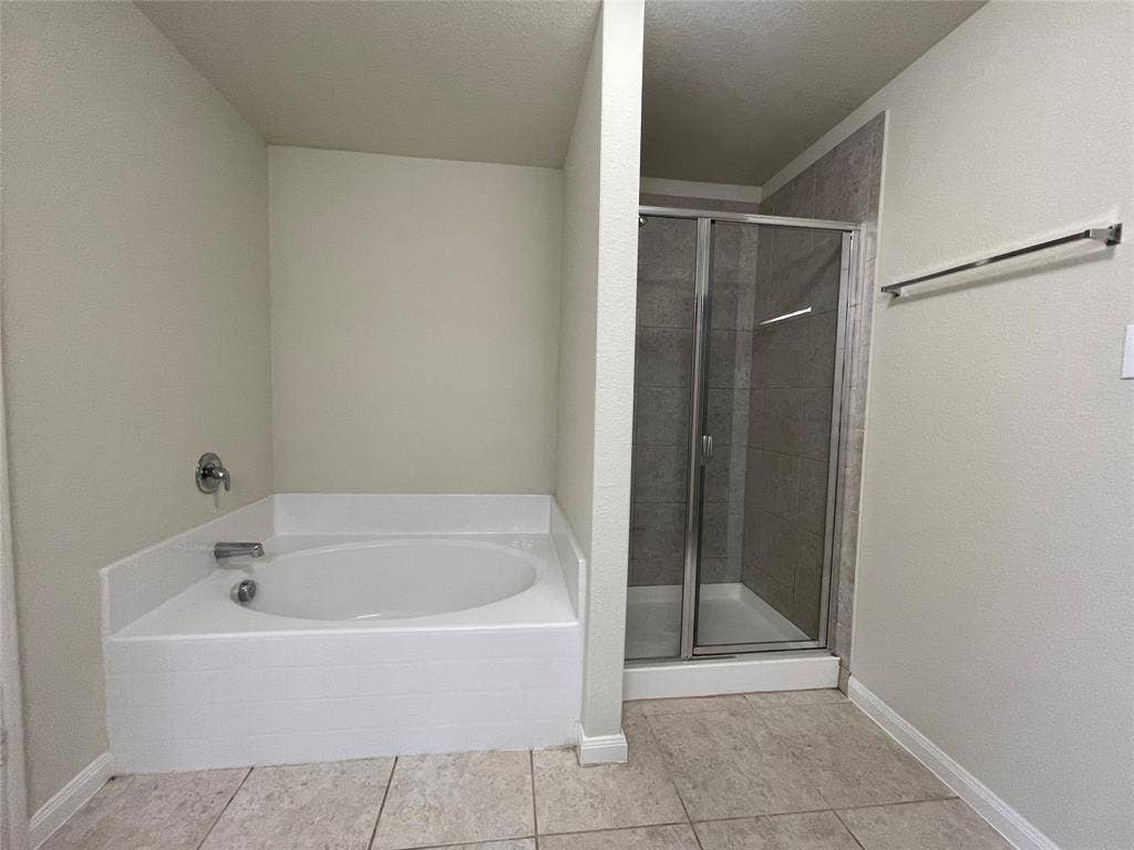 4609 Conley Lane, Denton, TX 76207 4609 Conley Lane, Denton, TX 76207