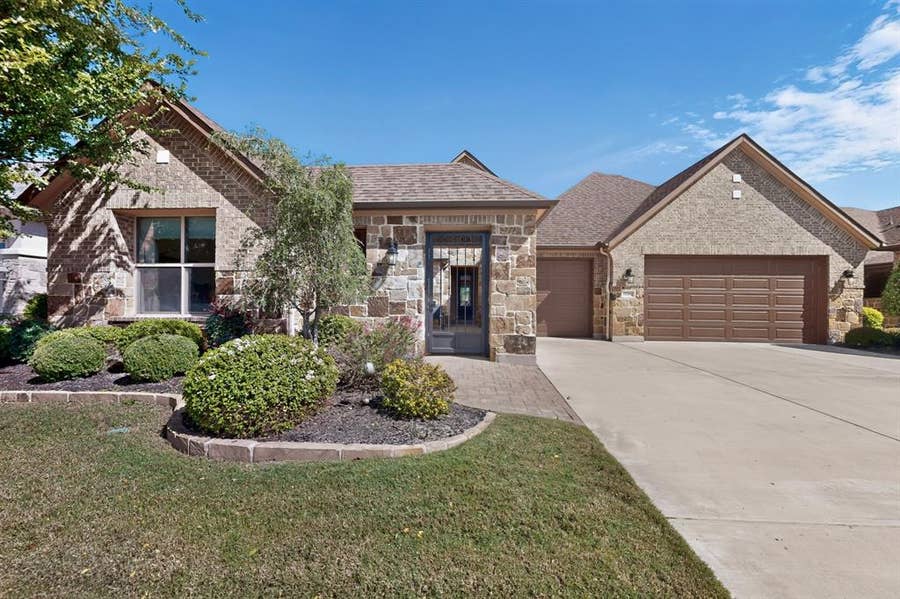Property photo for 12204 Pepperidge Avenue, Denton, TX