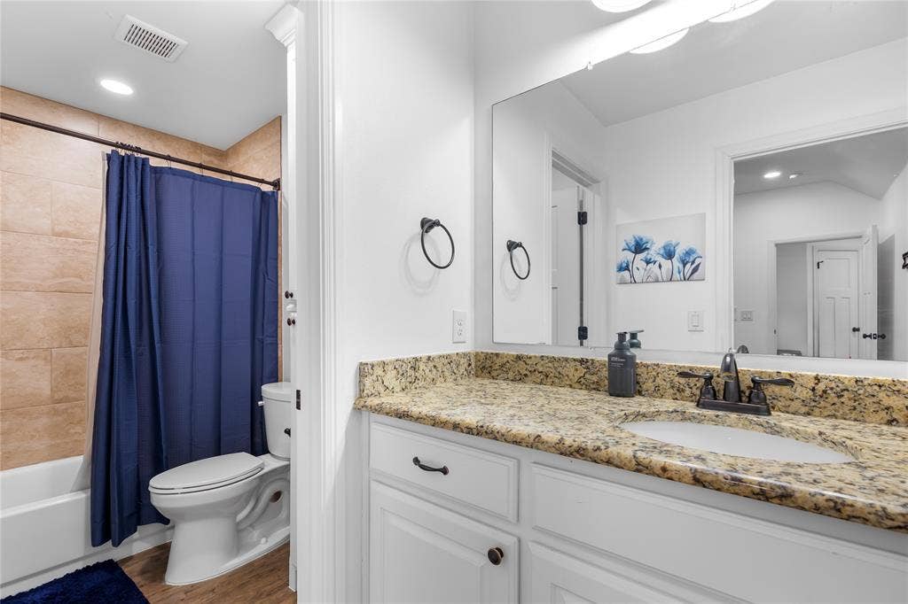 1031 W Gandy Street, Denison, TX 75020