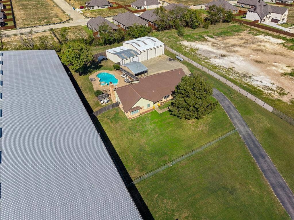 910 W Highway 67, Alvarado, TX 76009