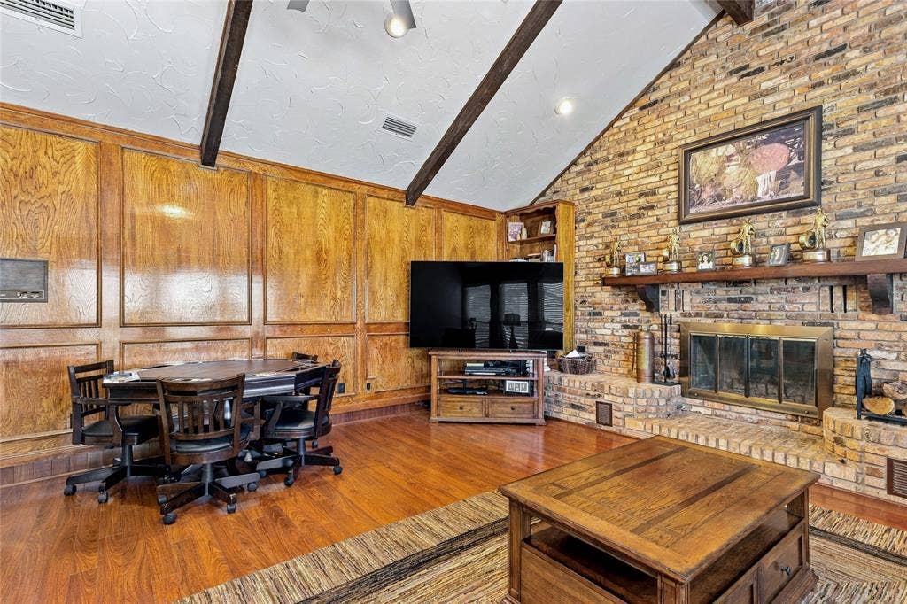 910 W Highway 67, Alvarado, TX 76009