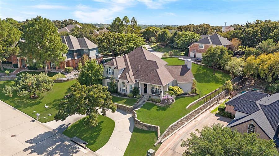 Property photo for 3107 Hillside Drive, Highland Village, TX