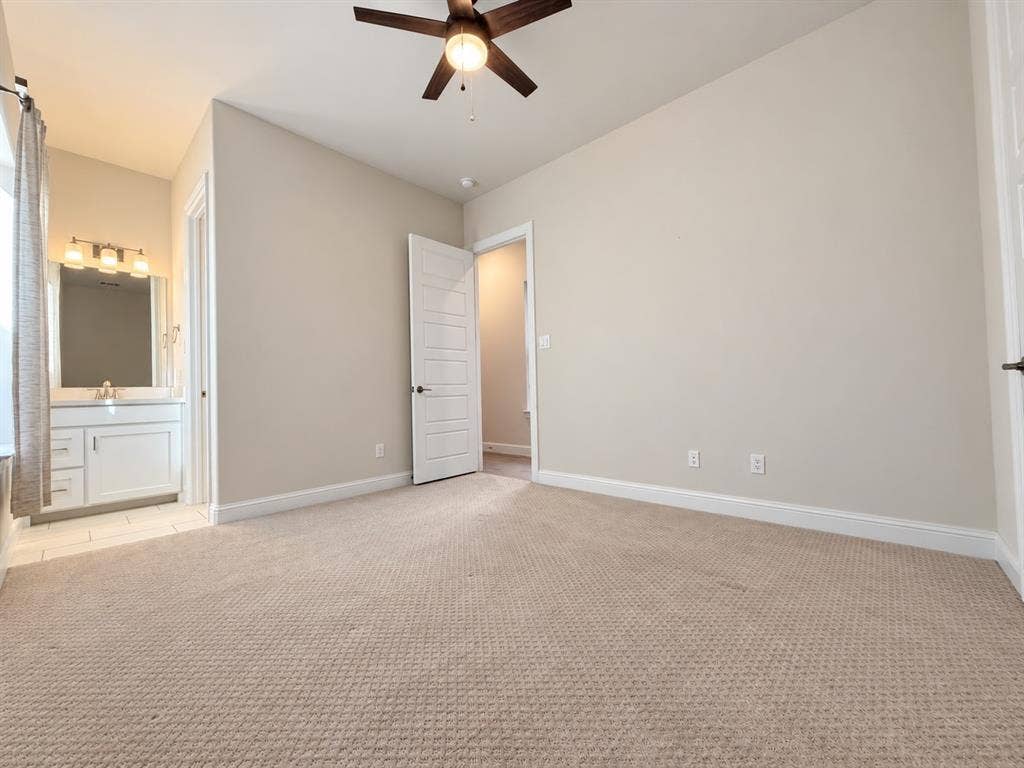 943 Marie Drive, Allen, TX 75013 943 Marie Drive, Allen, TX 75013
