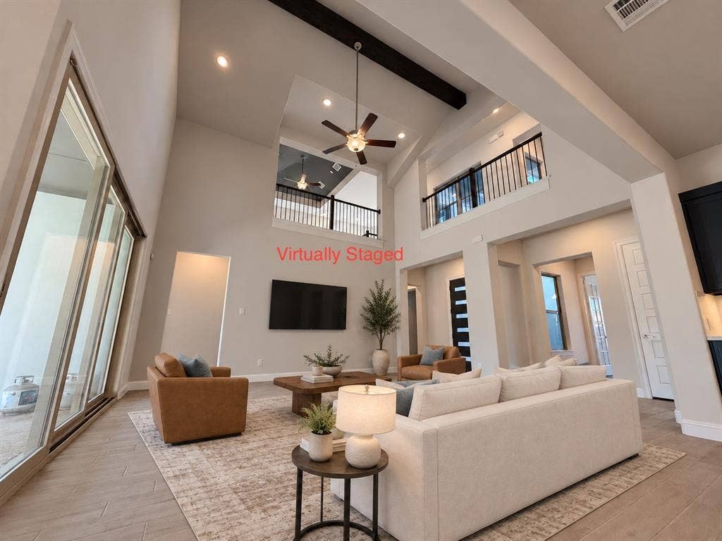 943 Marie Drive, Allen, TX 75013 943 Marie Drive, Allen, TX 75013