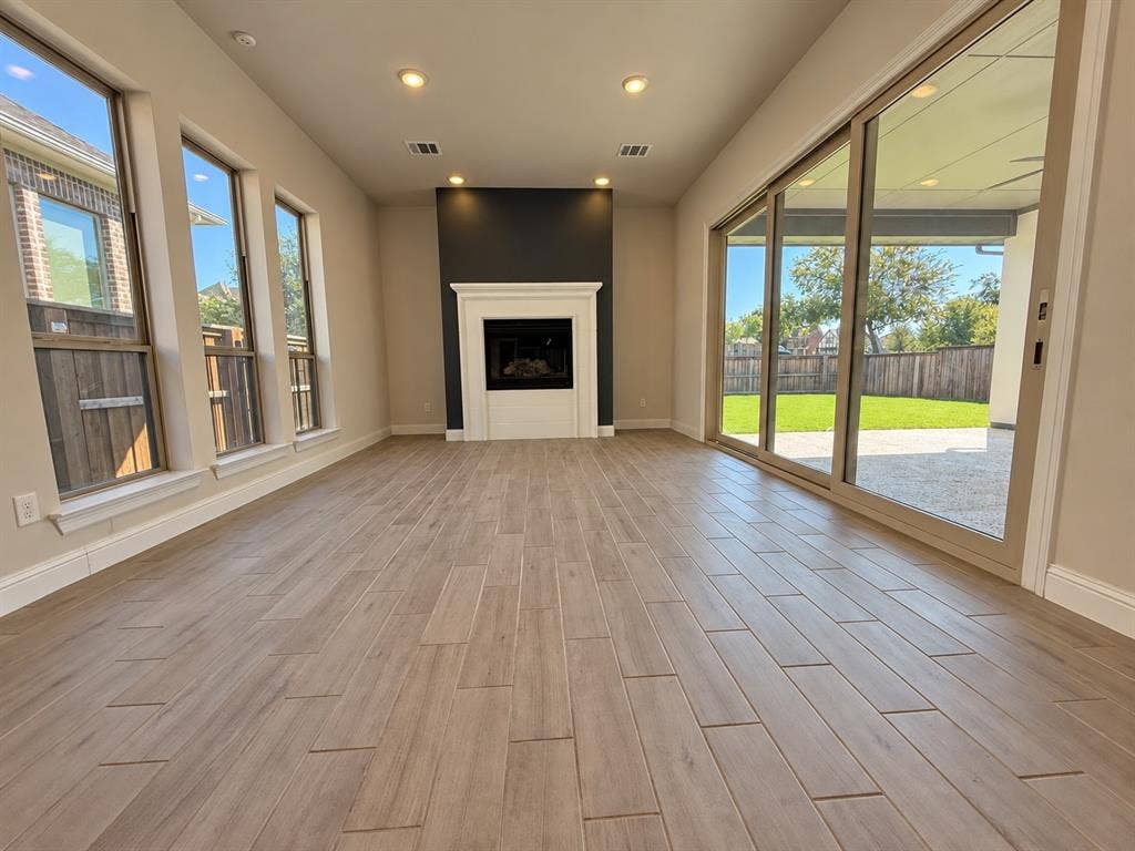 943 Marie Drive, Allen, TX 75013 943 Marie Drive, Allen, TX 75013