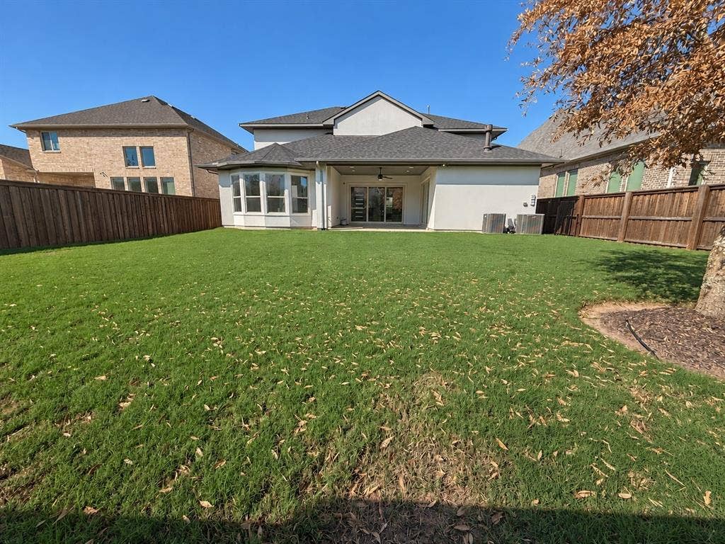 943 Marie Drive, Allen, TX 75013 943 Marie Drive, Allen, TX 75013