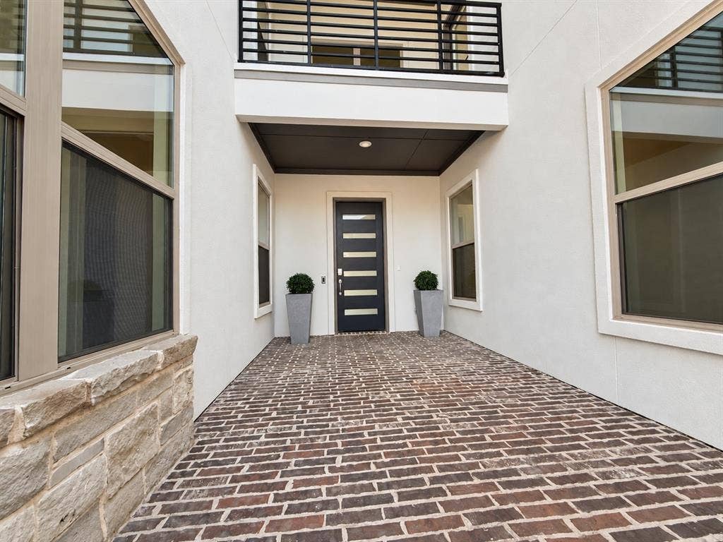 943 Marie Drive, Allen, TX 75013 943 Marie Drive, Allen, TX 75013