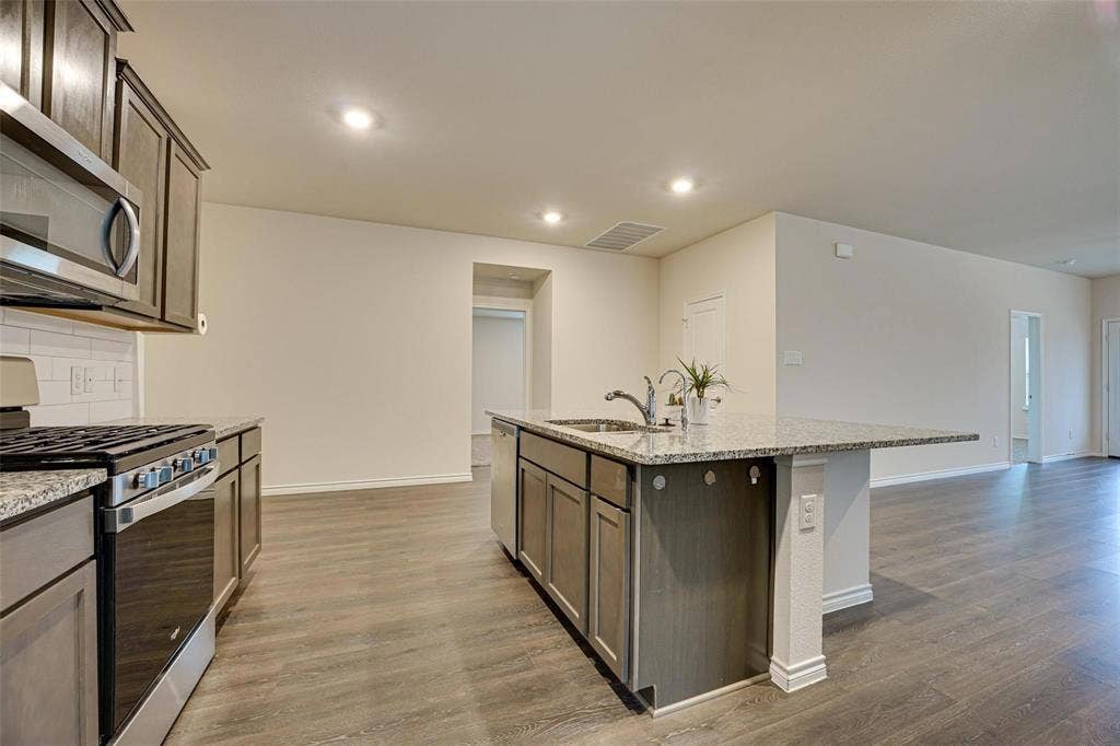 605 Auburn Forest Drive, Princeton, TX 75407 605 Auburn Forest Drive, Princeton, TX 75407