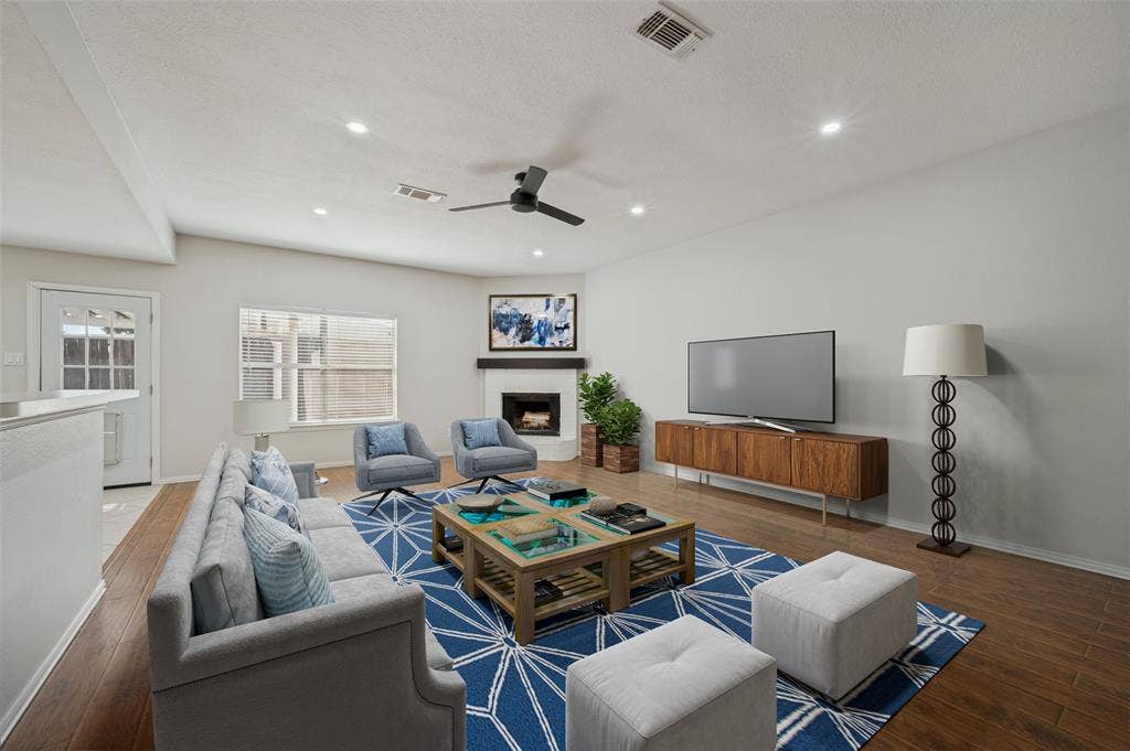 Virtual staging
