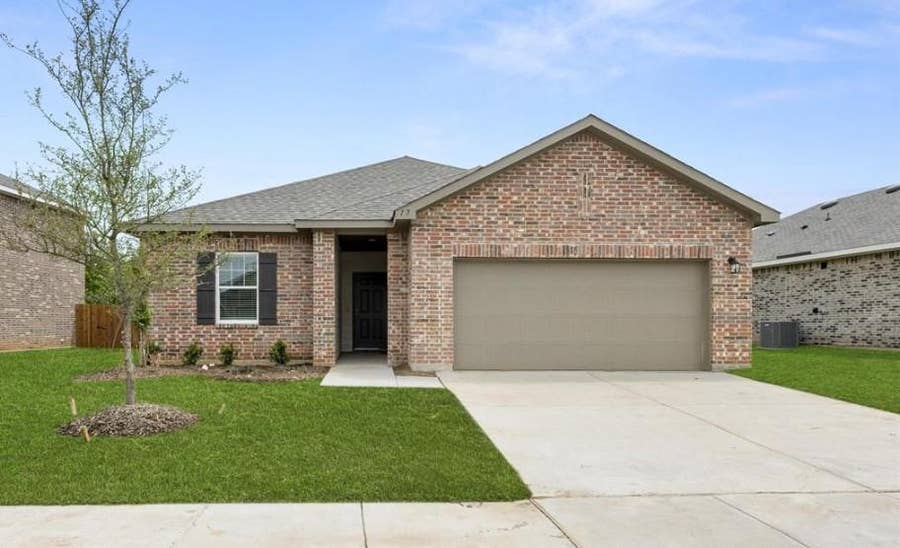 Property photo for 17 Glen Crossings Road, Edgecliff Village, TX