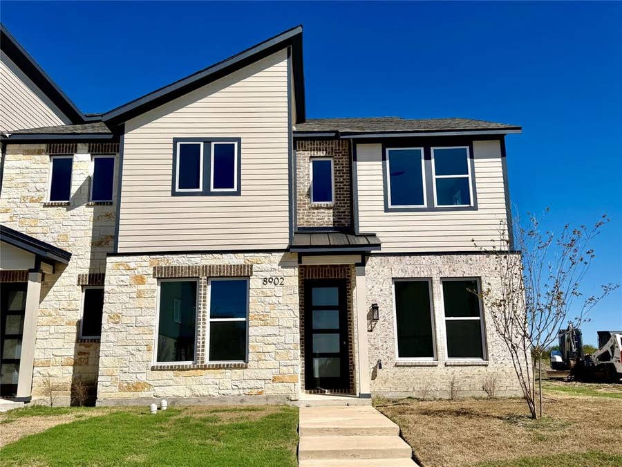 Property photo for 8902 Lowell Street, Rowlett, TX