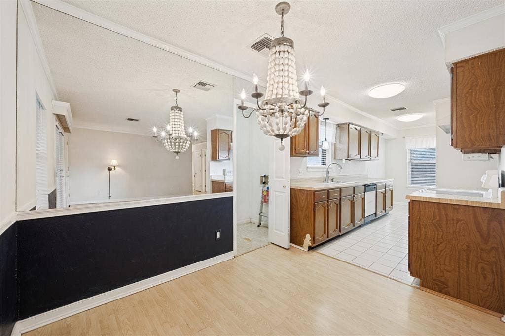 1515 Blackwell Drive, Irving, TX 75061