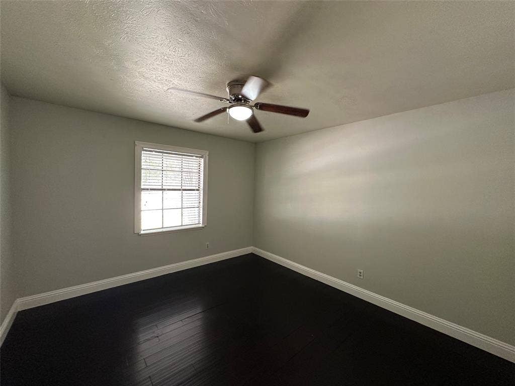 906 Hawthorne Drive, Allen, TX 75002