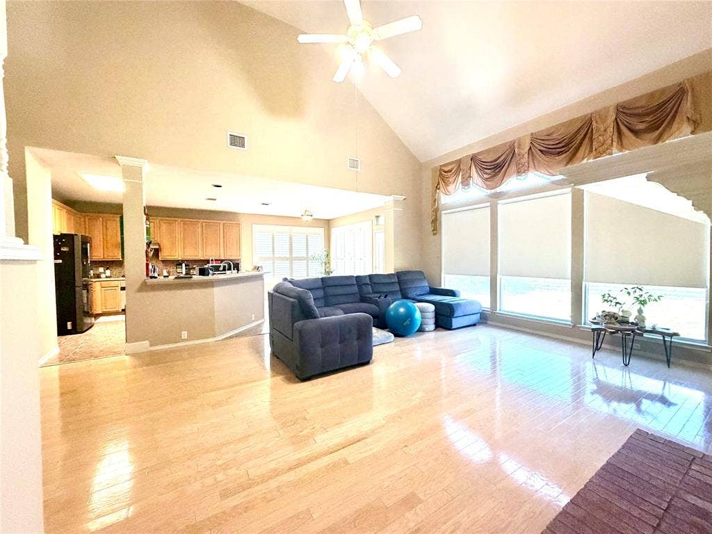 2901 Saint Jude Drive, Mansfield, TX 76063 2901 Saint Jude Drive, Mansfield, TX 76063
