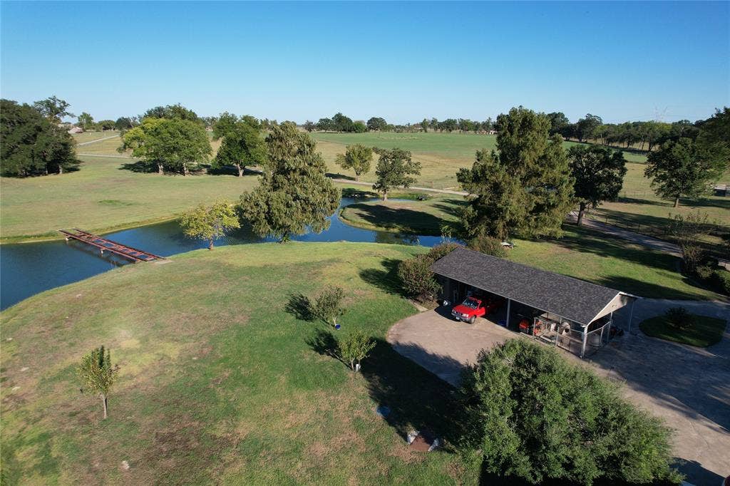 2704 County Road 1103, Sulphur Springs, TX 75482