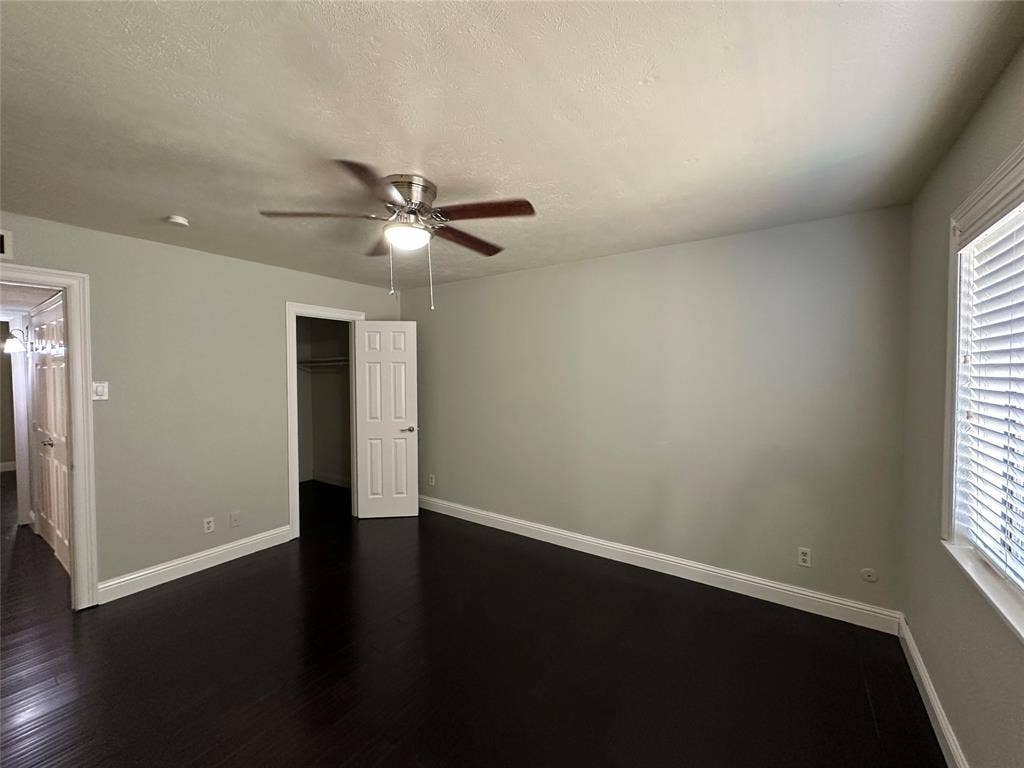 906 Hawthorne Drive, Allen, TX 75002