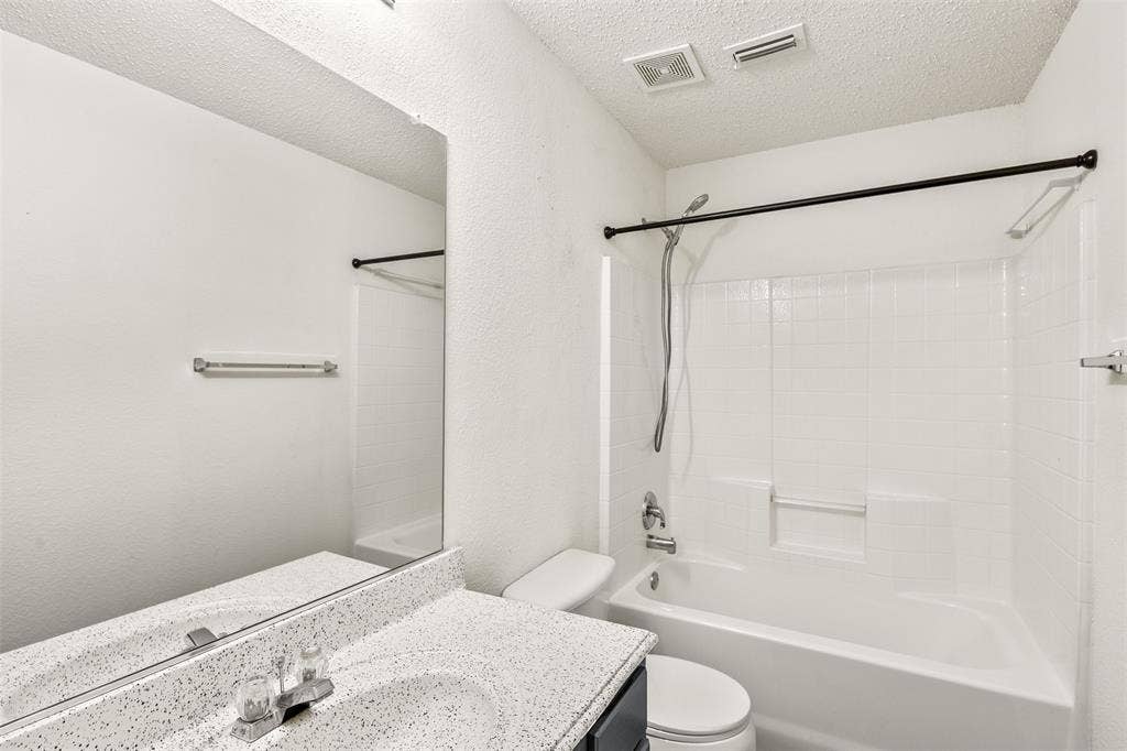 312 Elk Run Drive, Fort Worth, TX 76140 312 Elk Run Drive, Fort Worth, TX 76140