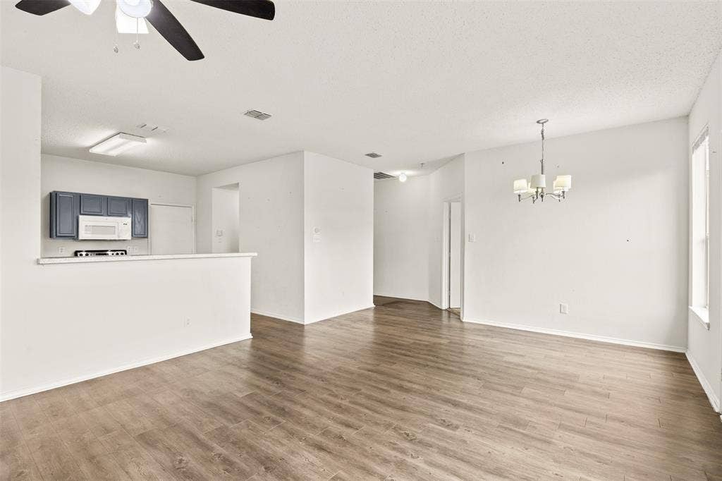 312 Elk Run Drive, Fort Worth, TX 76140 312 Elk Run Drive, Fort Worth, TX 76140