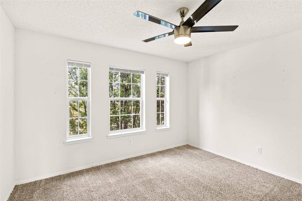 312 Elk Run Drive, Fort Worth, TX 76140 312 Elk Run Drive, Fort Worth, TX 76140