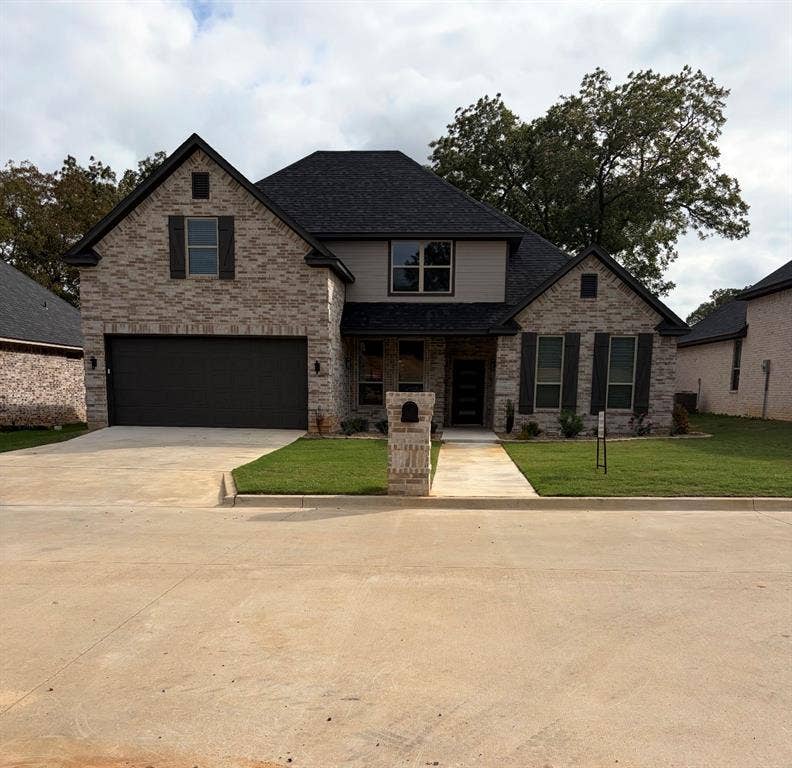 1080 Braydan Drive, Reno, TX 75462