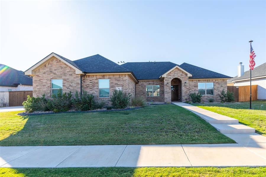 Property photo for 301 Blackhawk Drive, Abilene, TX