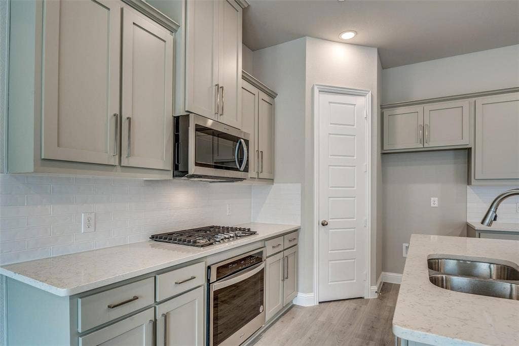 4713 Corriente Vista Lane, McKinney, TX 75070