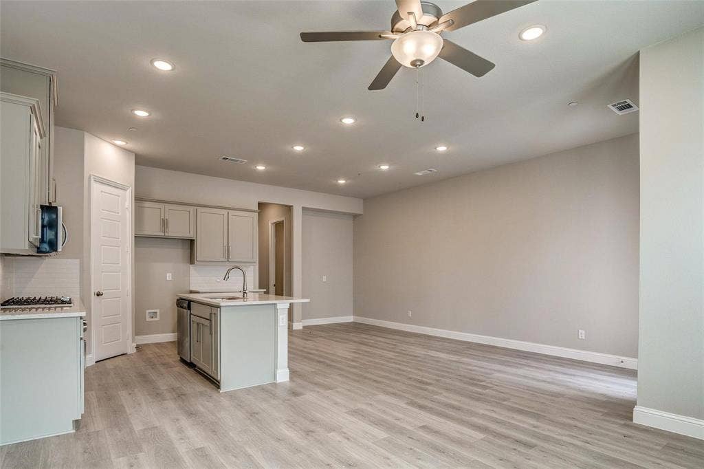 4713 Corriente Vista Lane, McKinney, TX 75070