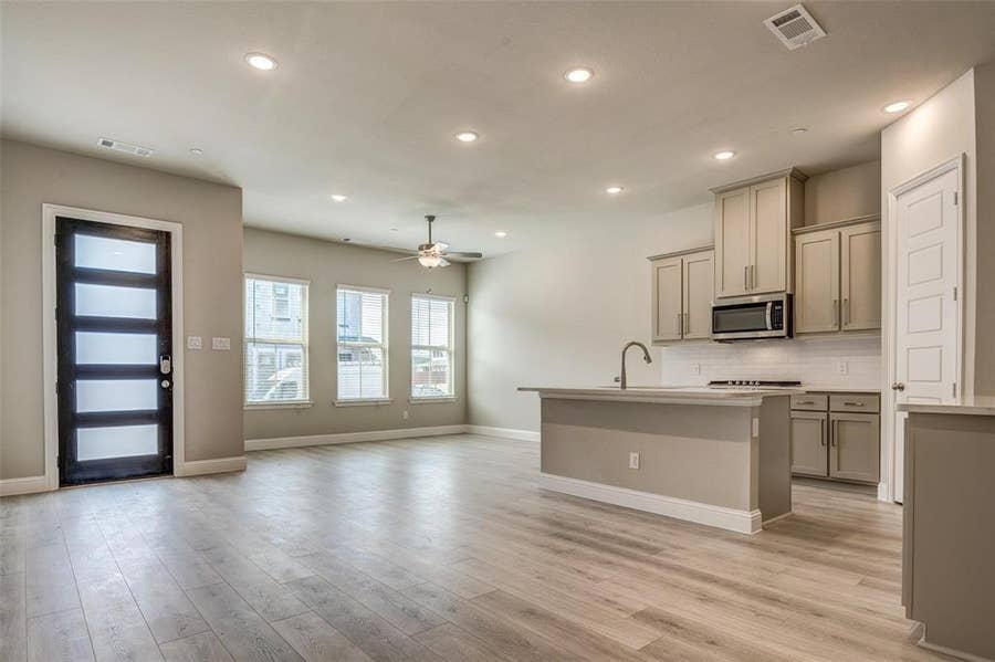 Property photo for 4713 Corriente Vista Lane, McKinney, TX