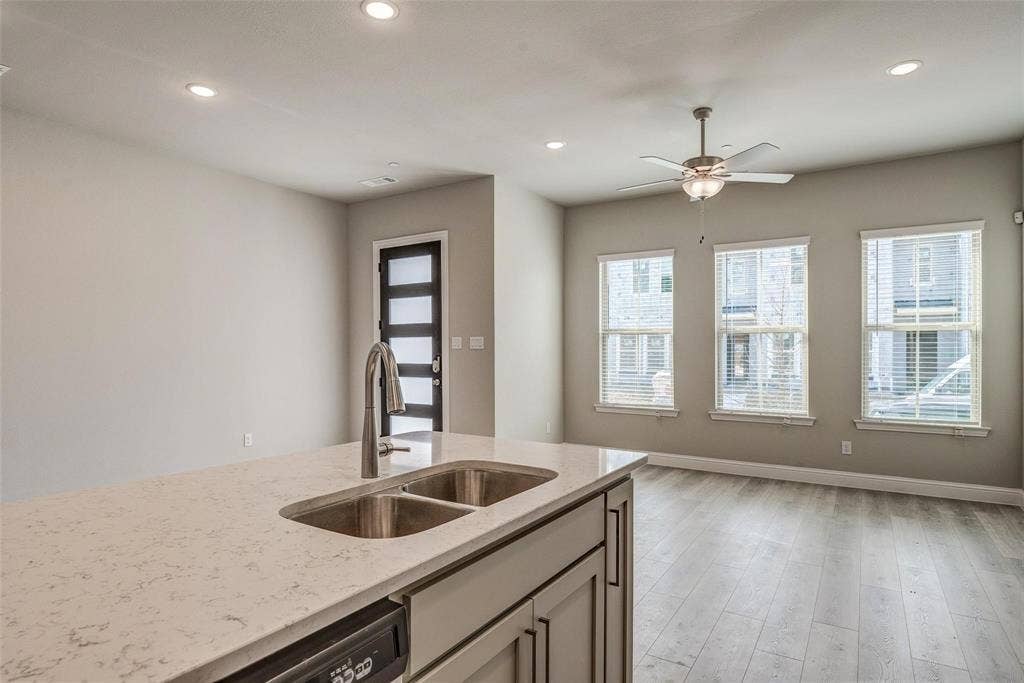 4713 Corriente Vista Lane, McKinney, TX 75070