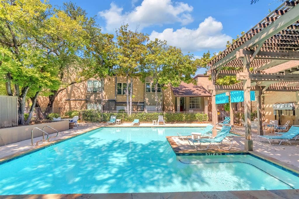 10556 High Hollows Drive, Dallas, TX 75230 10556 High Hollows Drive, Dallas, TX 75230