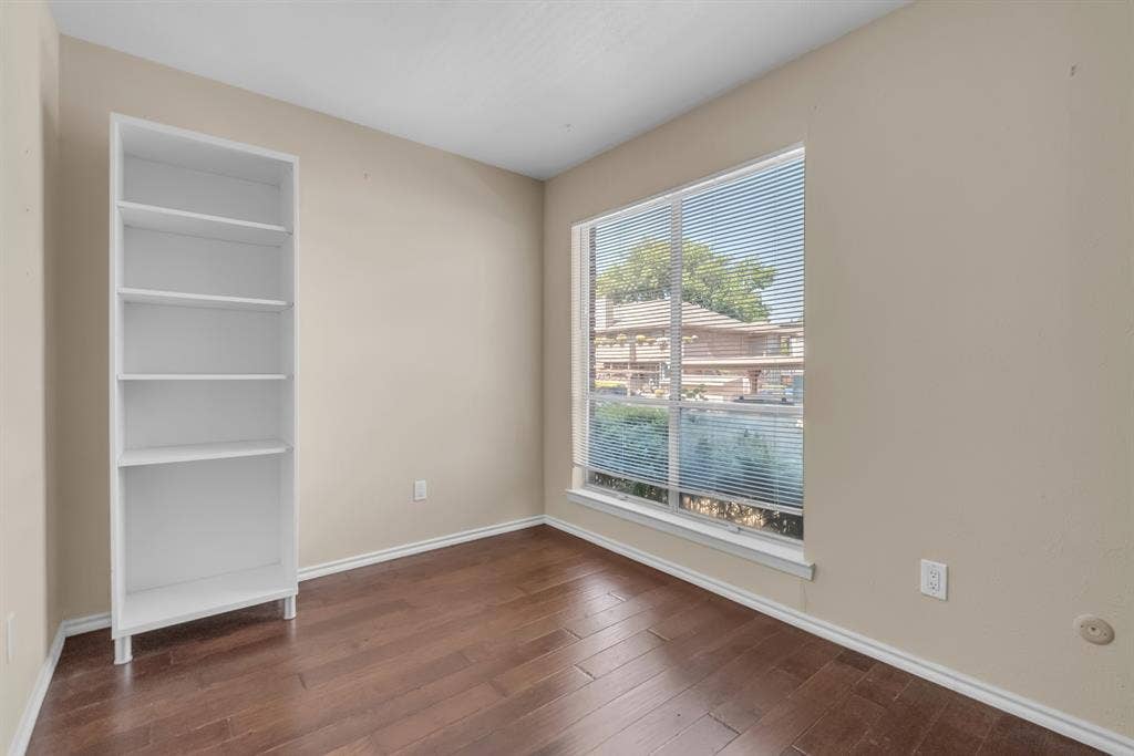 10556 High Hollows Drive, Dallas, TX 75230 10556 High Hollows Drive, Dallas, TX 75230