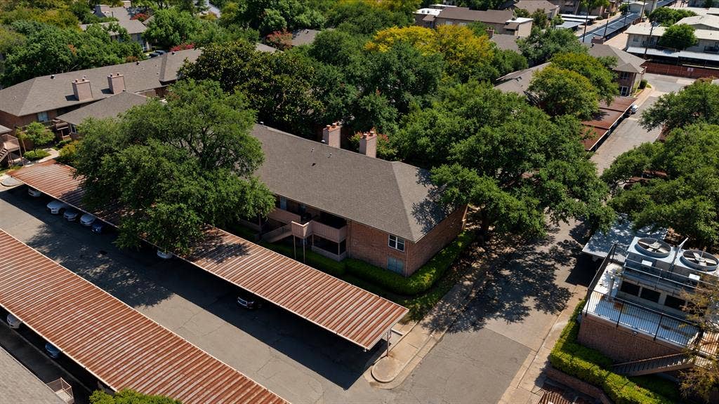 10556 High Hollows Drive, Dallas, TX 75230 10556 High Hollows Drive, Dallas, TX 75230