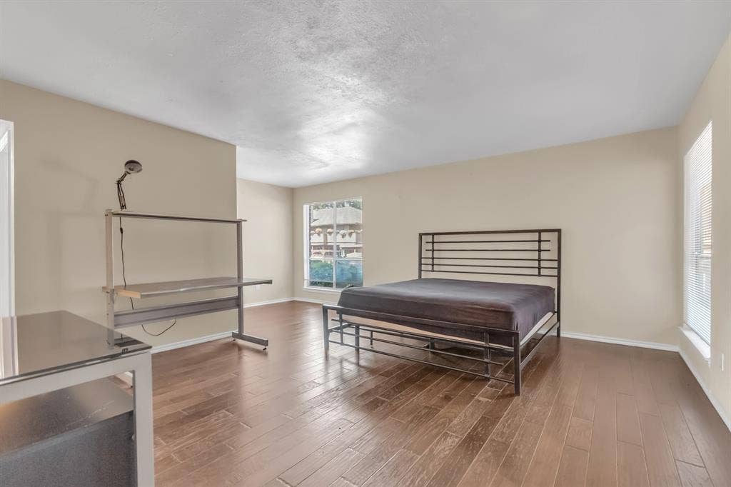 10556 High Hollows Drive, Dallas, TX 75230 10556 High Hollows Drive, Dallas, TX 75230