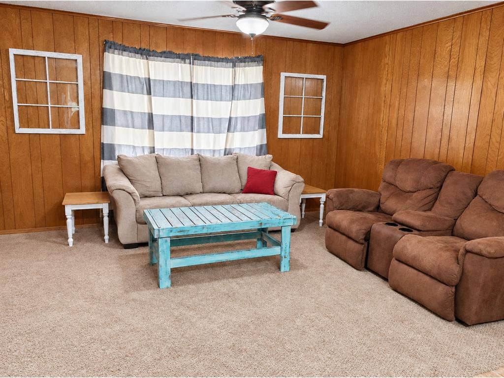 317 N Kuykendall, Quinlan, TX 75474 317 N Kuykendall, Quinlan, TX 75474
