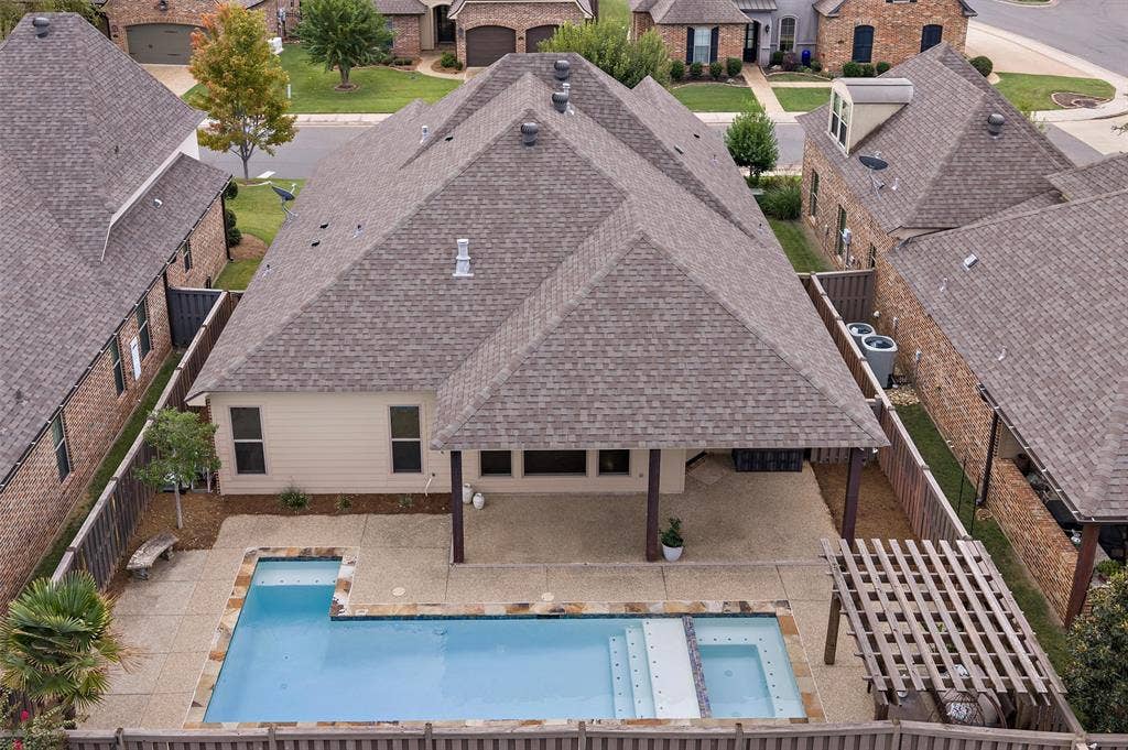 222 Jasmine Walk, Bossier City, LA 71111