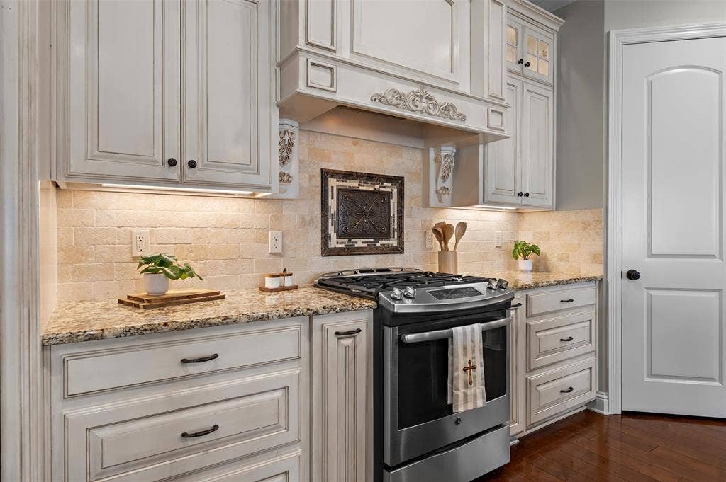 222 Jasmine Walk, Bossier City, LA 71111