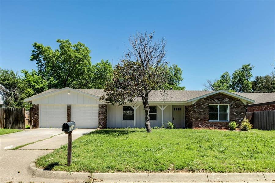 Property photo for 4208 Ashmore Drive, North Richland Hills, TX