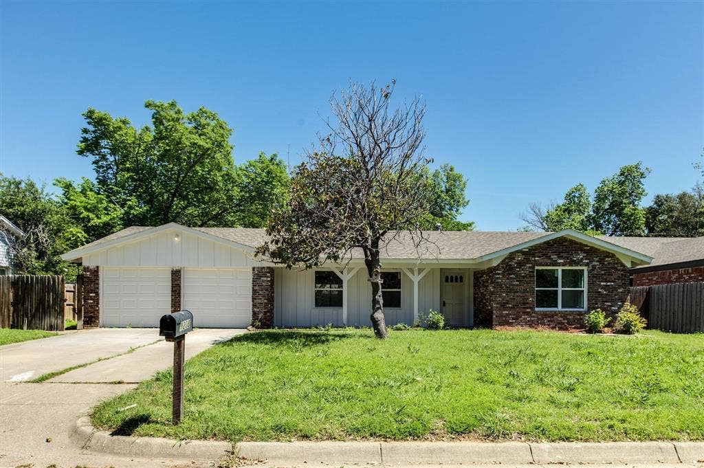 4208 Ashmore Drive, North Richland Hills, TX 76180 4208 Ashmore Drive, North Richland Hills, TX 76180