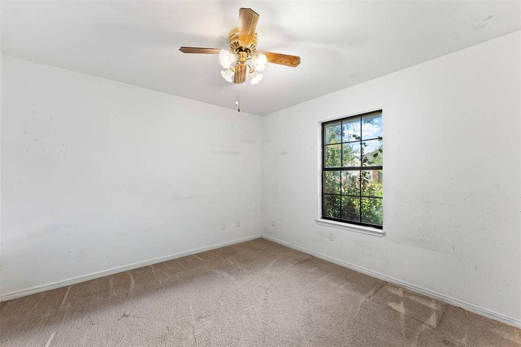 10 Oleander Street, Waco, TX 76708 10 Oleander Street, Waco, TX 76708