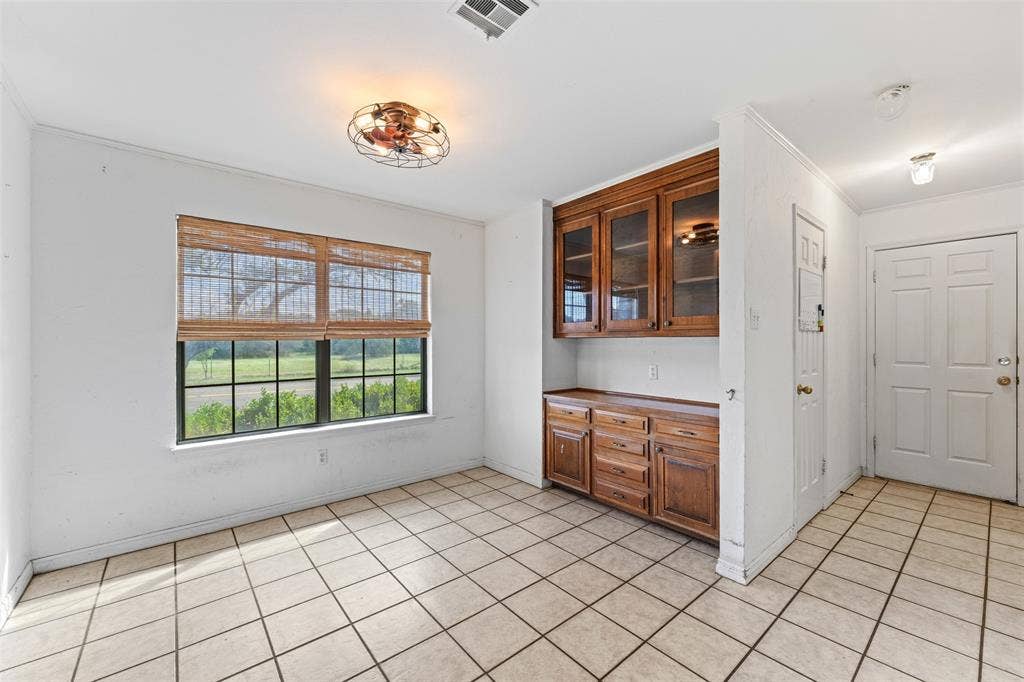 10 Oleander Street, Waco, TX 76708 10 Oleander Street, Waco, TX 76708